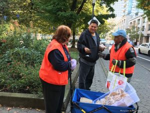 Sandwich Ministry gives away sandwiches every Wednesday